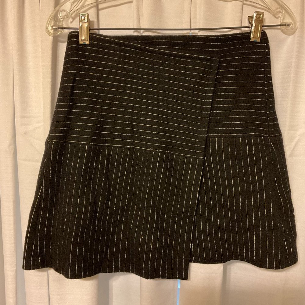 Alice + Olivia Skirt 0 Black White Pinstripe Faux Wrap Short Lined